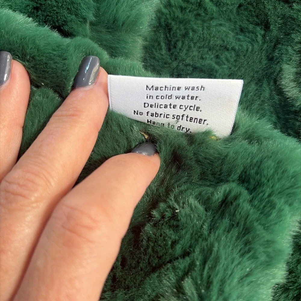 handmade heifer Rich green luxury‎ minky soft Comfy Cozy stoll scarf - HTF